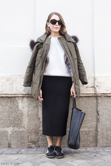 skirt_with_sneakers