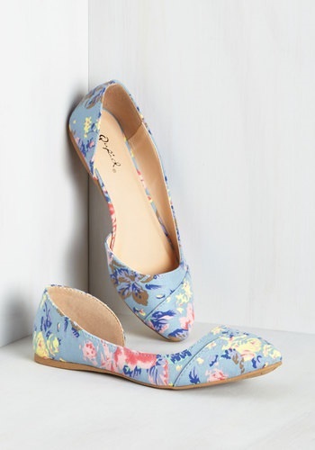 Floral flat shoes
