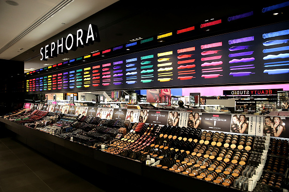 12 Big-Ticket Beauty Gifts to Grab Right Now
