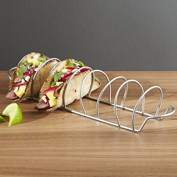 Cinco de Mayo Party Essentials To Throw the Fiercest Fiesta 4