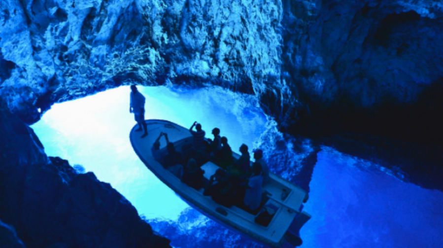 Smart Ways to Save on Your Wedding: Honeymoon 3
