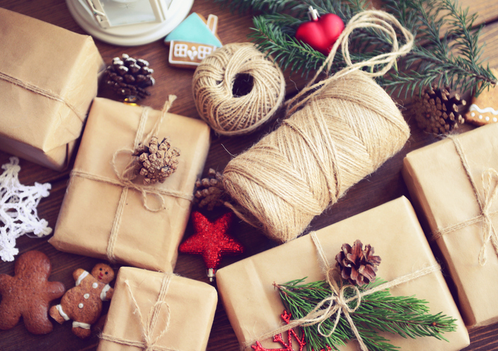 Save, Spend, Splurge: 2017 Holiday Gift Guide Edition