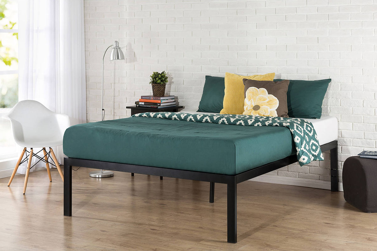 Metal bed frame