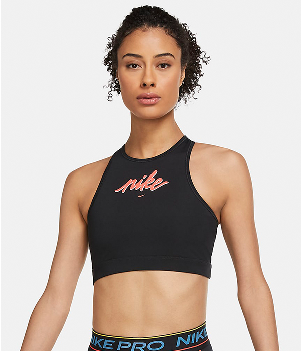 Nike Swoosh Medium-Support Sports Bra