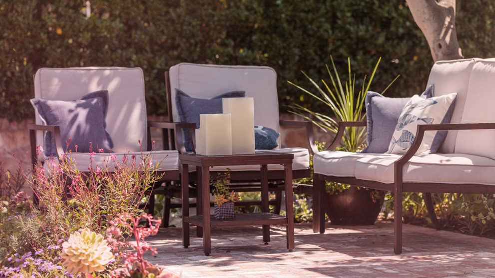 7 Patio Essentials to Make Outdoor Entertaining a Breeze