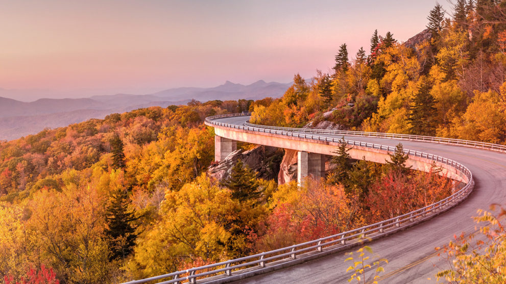 These are the 5 Most Popular and Affordable Fall Vacation Destinations You Need to Book Right Now