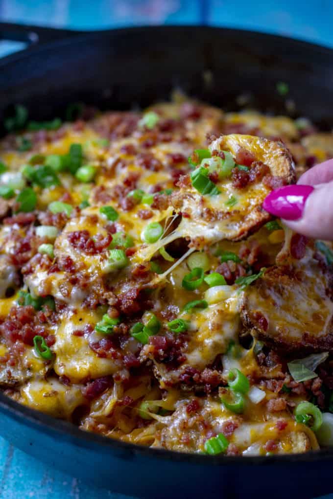 IRISH PUB POTATO NACHOS