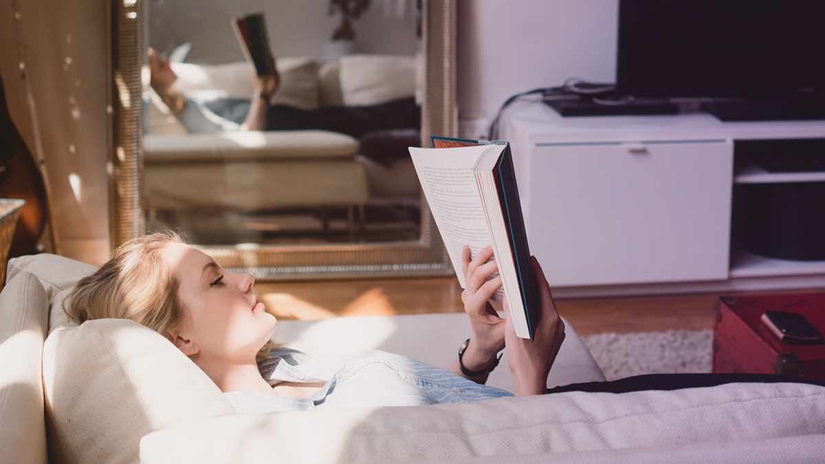 girl reading books
