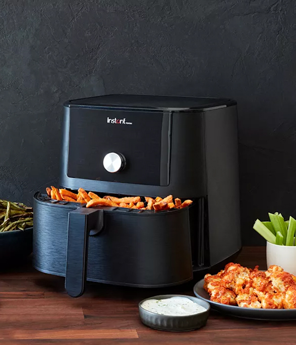 Instant Pot Instant Vortex 6-Qt. 4-in-1 Air Fryer