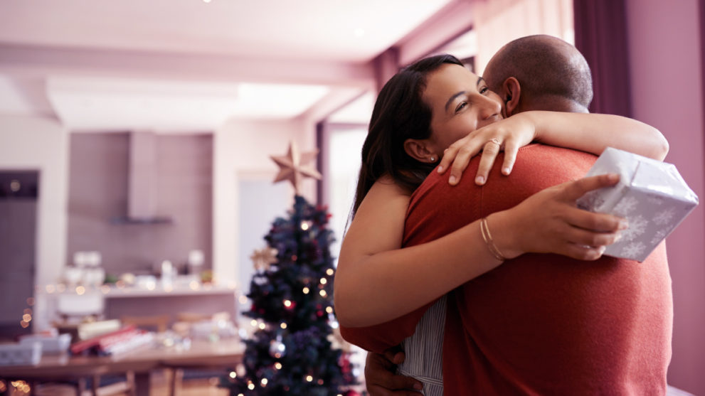 10 Eco-Friendly Gifts to Shop for the Holidays
