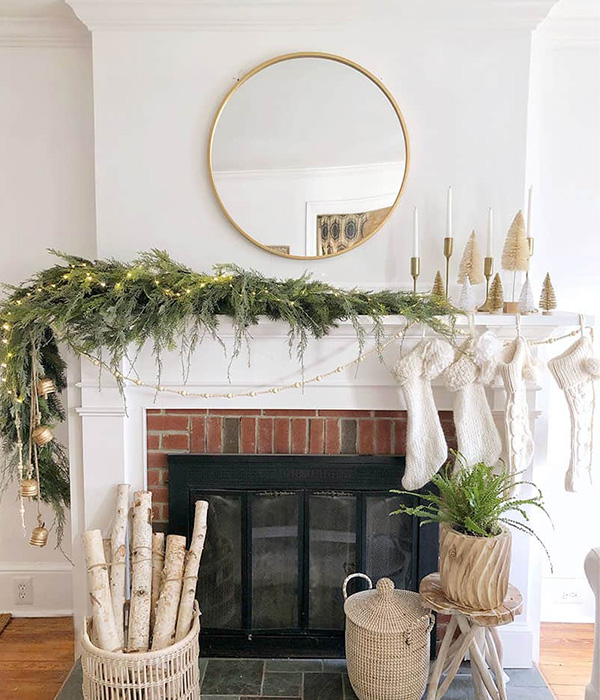 DIY Faux Asymmetrical Christmas Garland