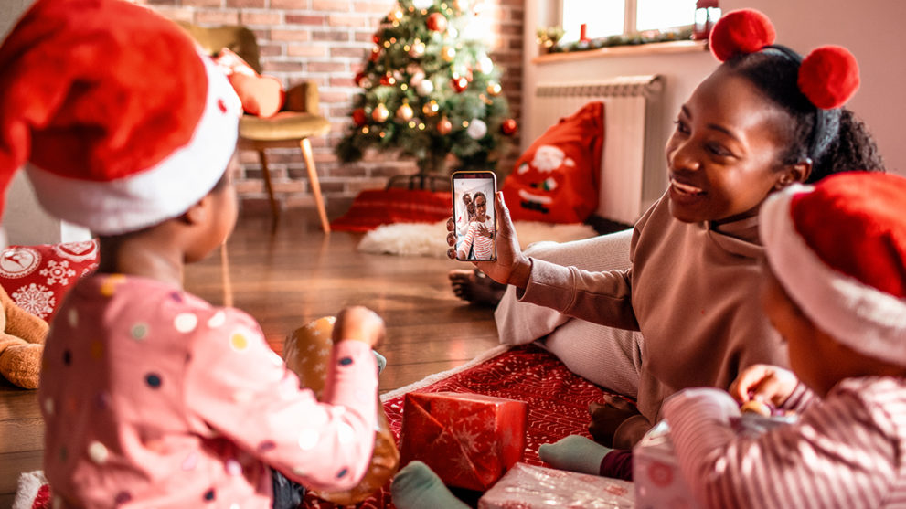 10 Social Distancing Christmas Party Ideas