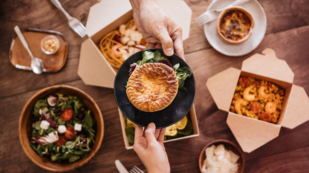 Feeling Lazy? These are the 10 Best Places to Order Christmas Dinner