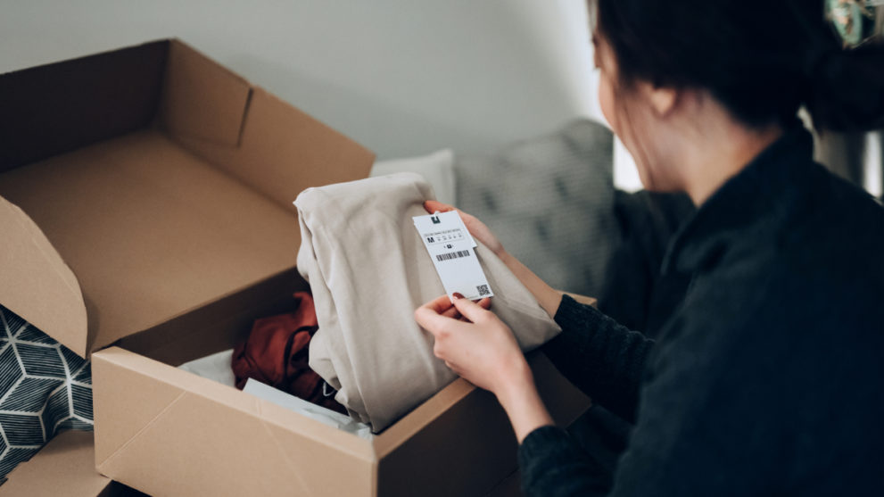 Find Great Deals on Clothing Without Sacrificing Quality