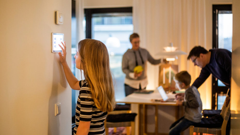 Smart Home for Beginners: 7 Ways to Smartify Your Home