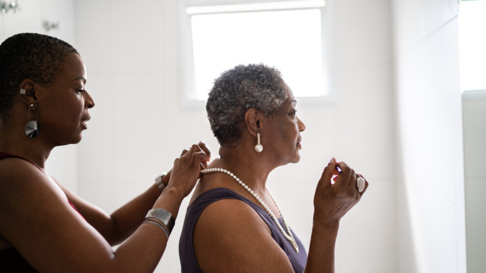 Personalized Jewelry That Will Be Great for Mother’s Day
