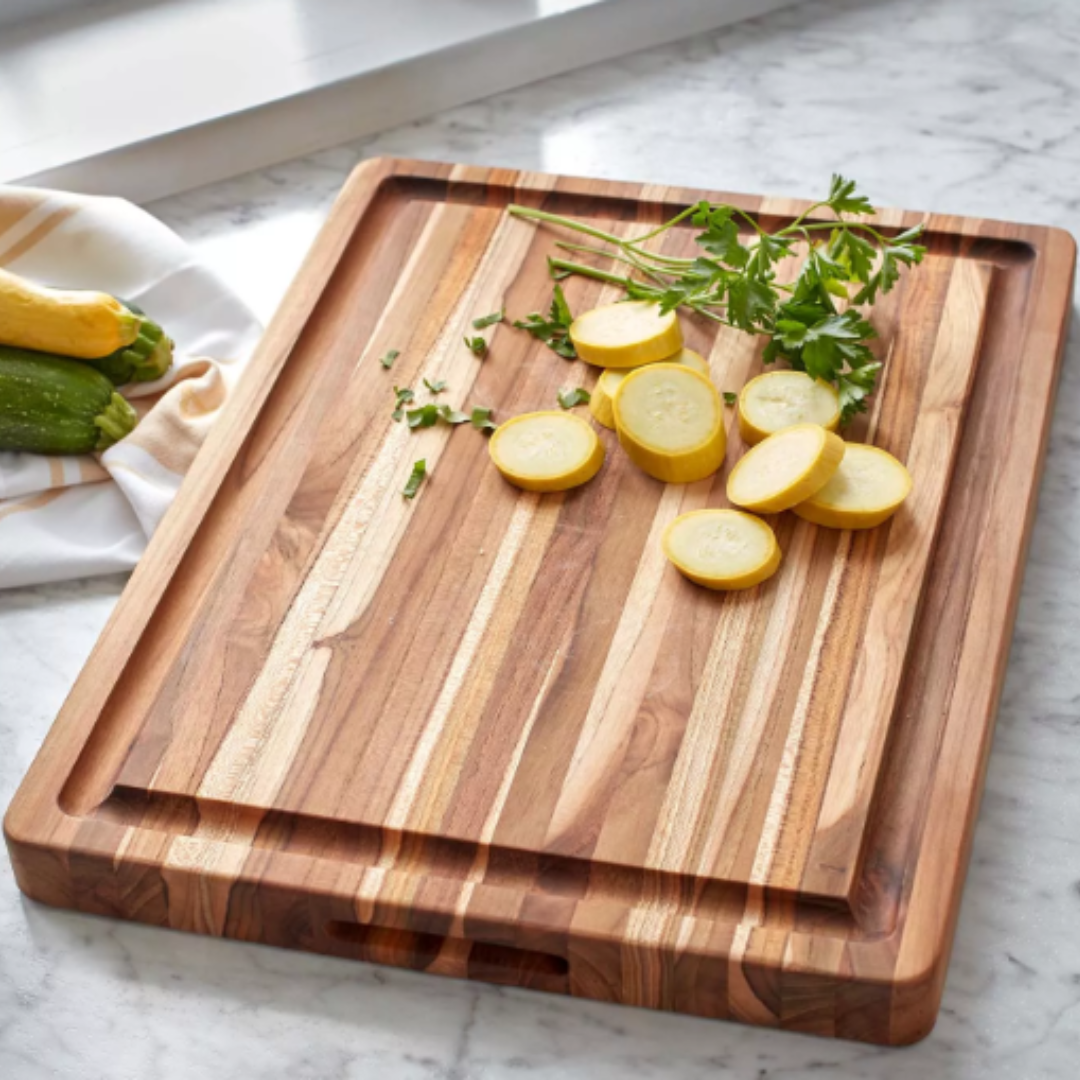 sur la table hand board