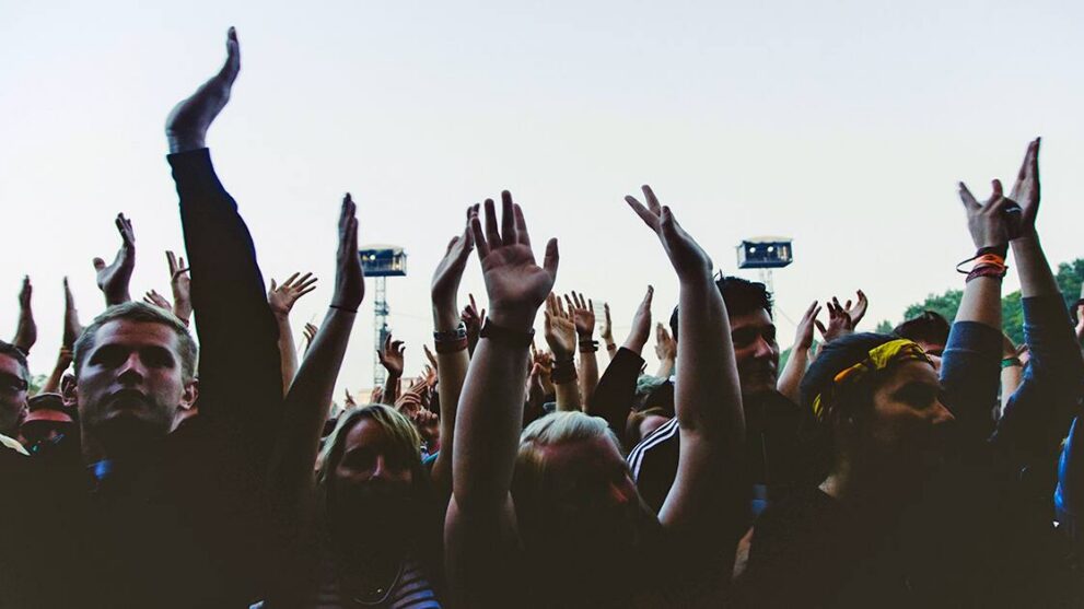 How to Find Discounted Event Tickets With Rakuten